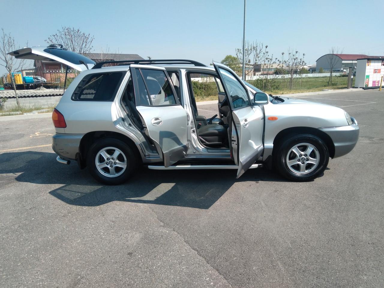 Hyundai Santa Fe 2.0 CRDi 125cv TD VGT 4WD Dynamic x neopatentati