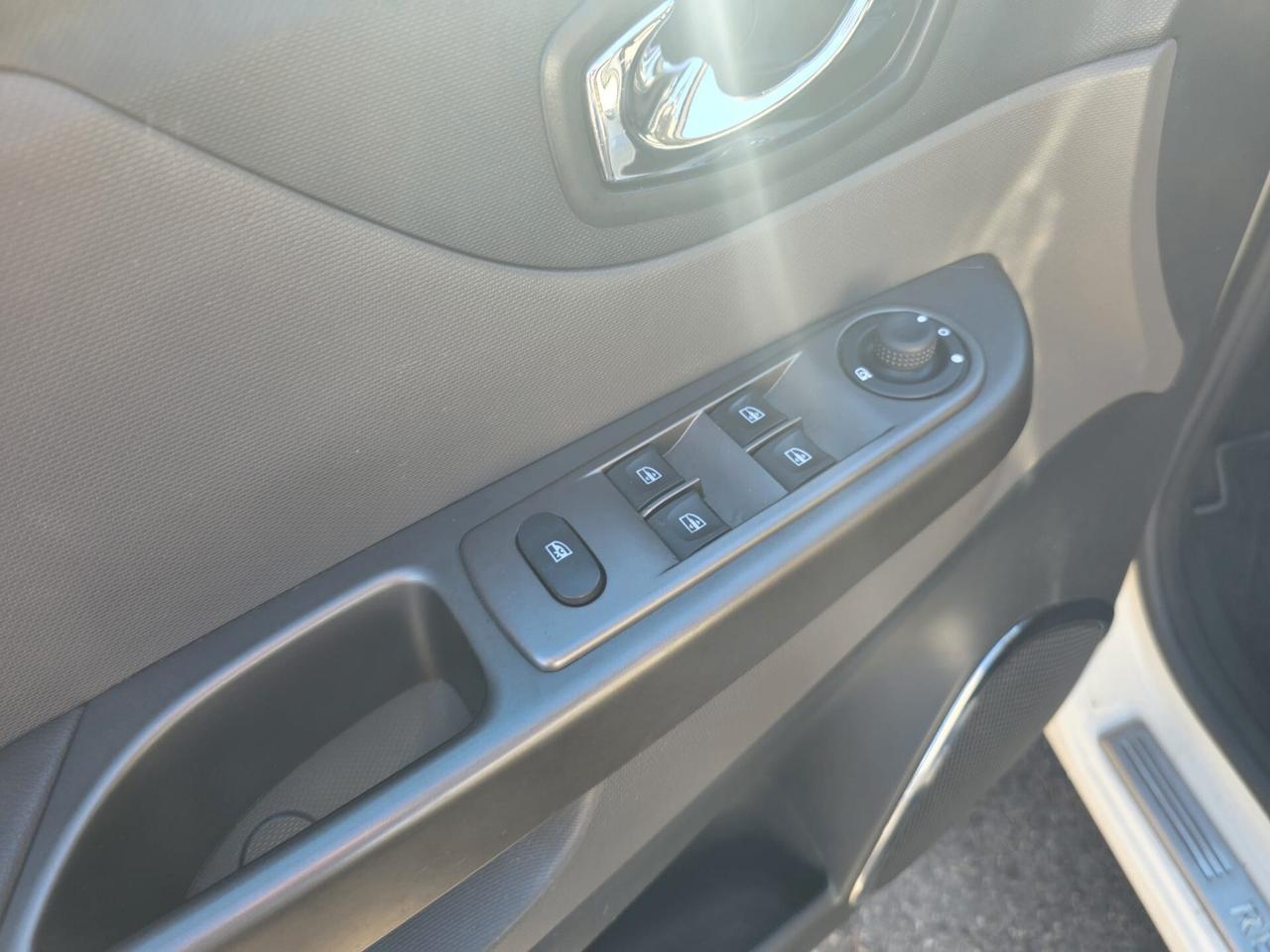 Renault Captur dCi 8V 90 CV EDC Start&Stop Energy Hypnotic