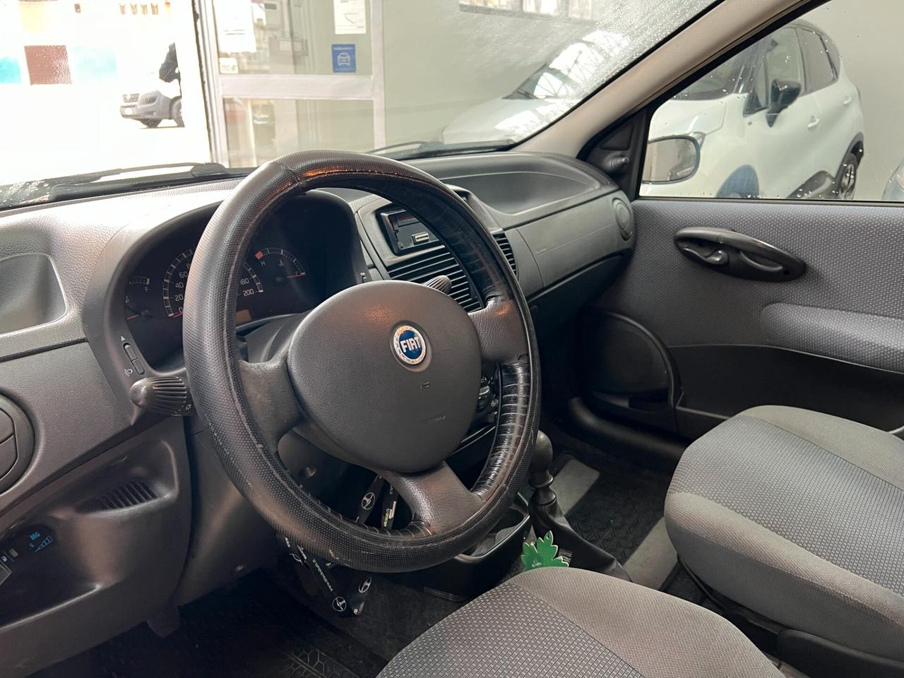 Fiat Punto 1.2 5 porte bConnect