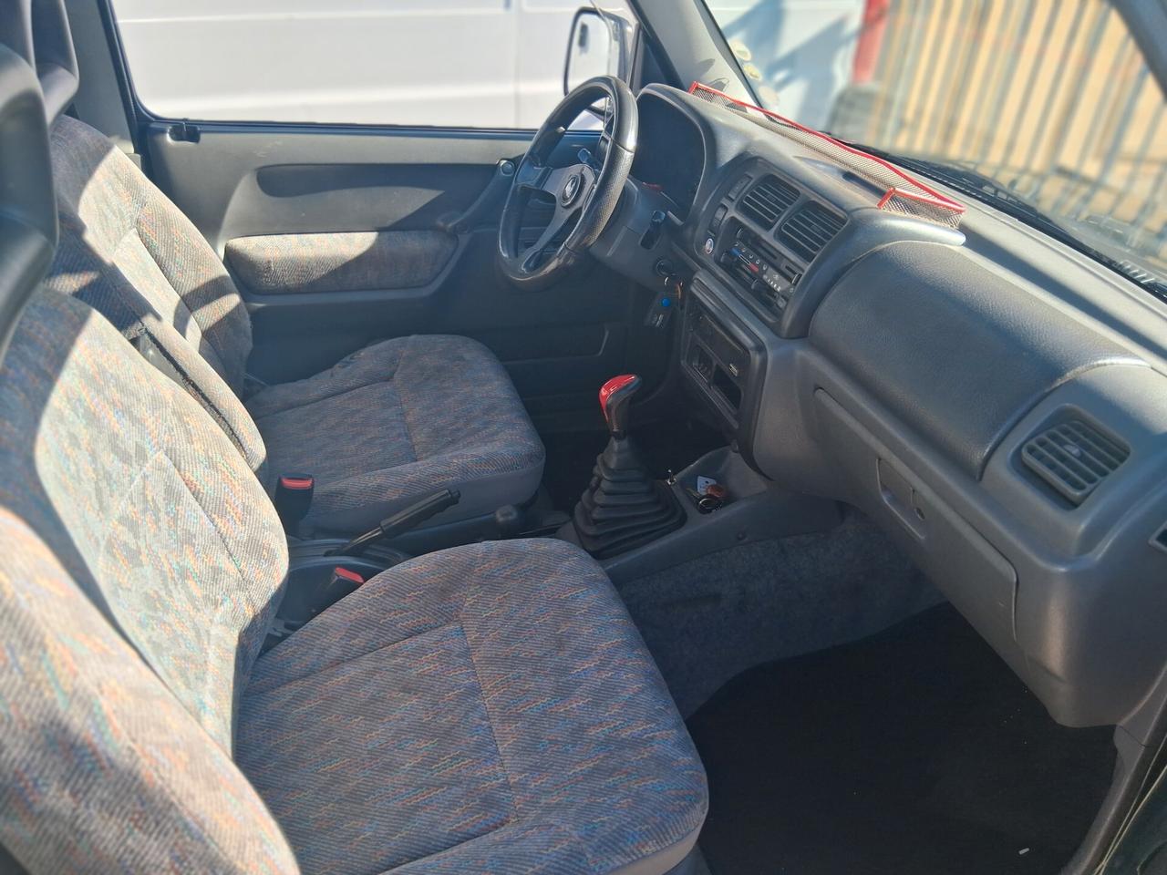 Suzuki Jimny 4wd gancio