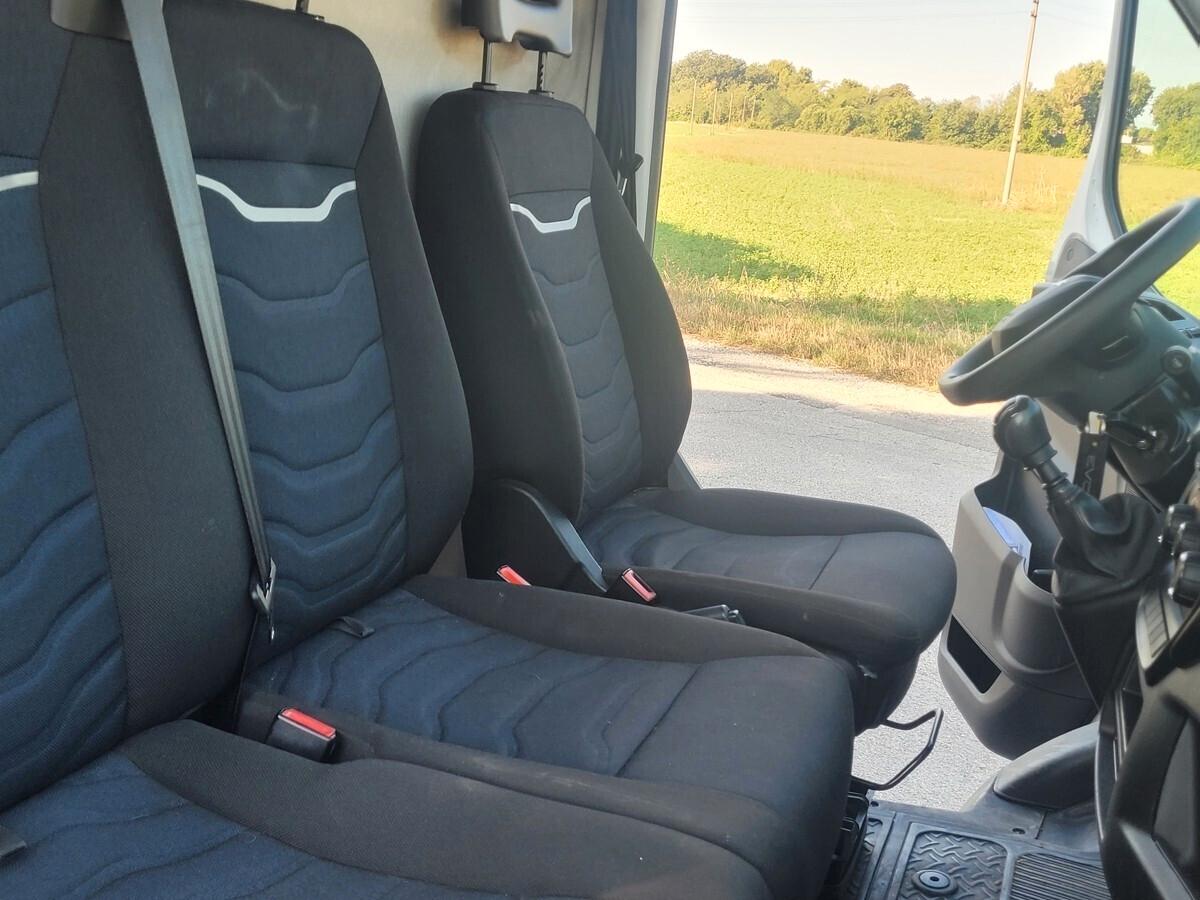 IVECO DAILY 35S12 V 3520 H2 FP