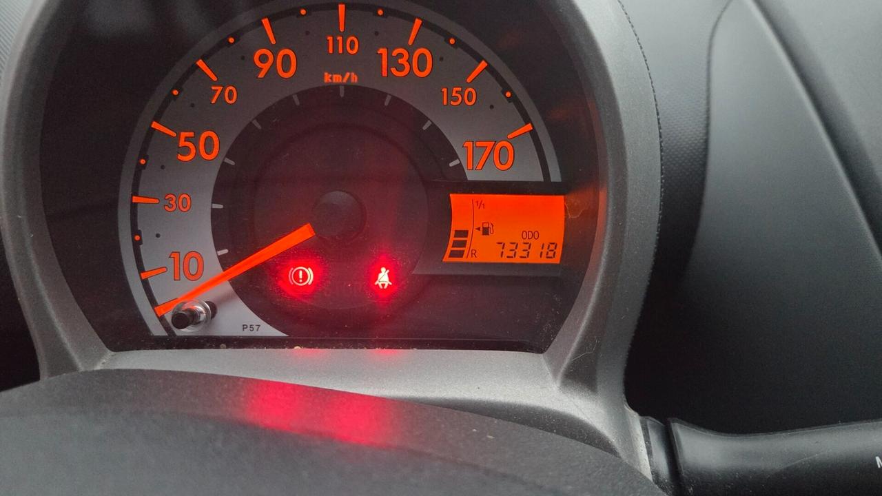 Toyota Aygo 1.0 12V VVT-i 5 porte Sol Connect