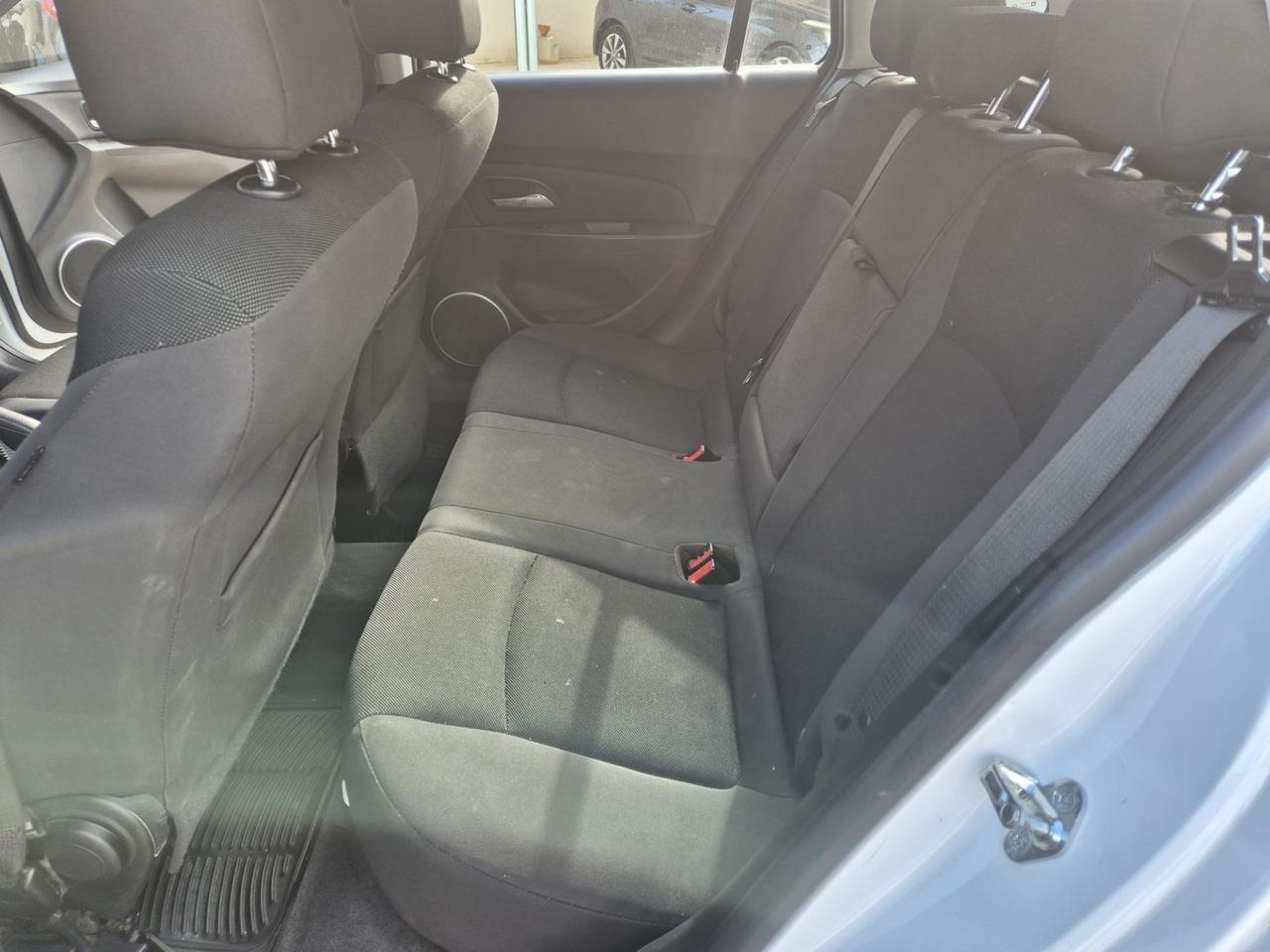 Chevrolet Cruze 1.7 Diesel Station Wagon Start/Stop LTZ