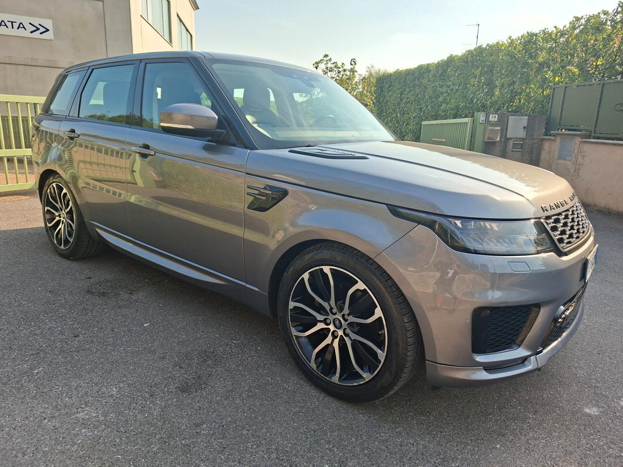 Land Rover Range Rover Sport 3.0 DIESEL / FULL OPTIONAL / EURO 6B