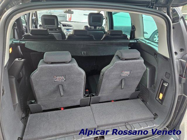 PEUGEOT 5008 1.6 HDi 112CV Family 7 posti