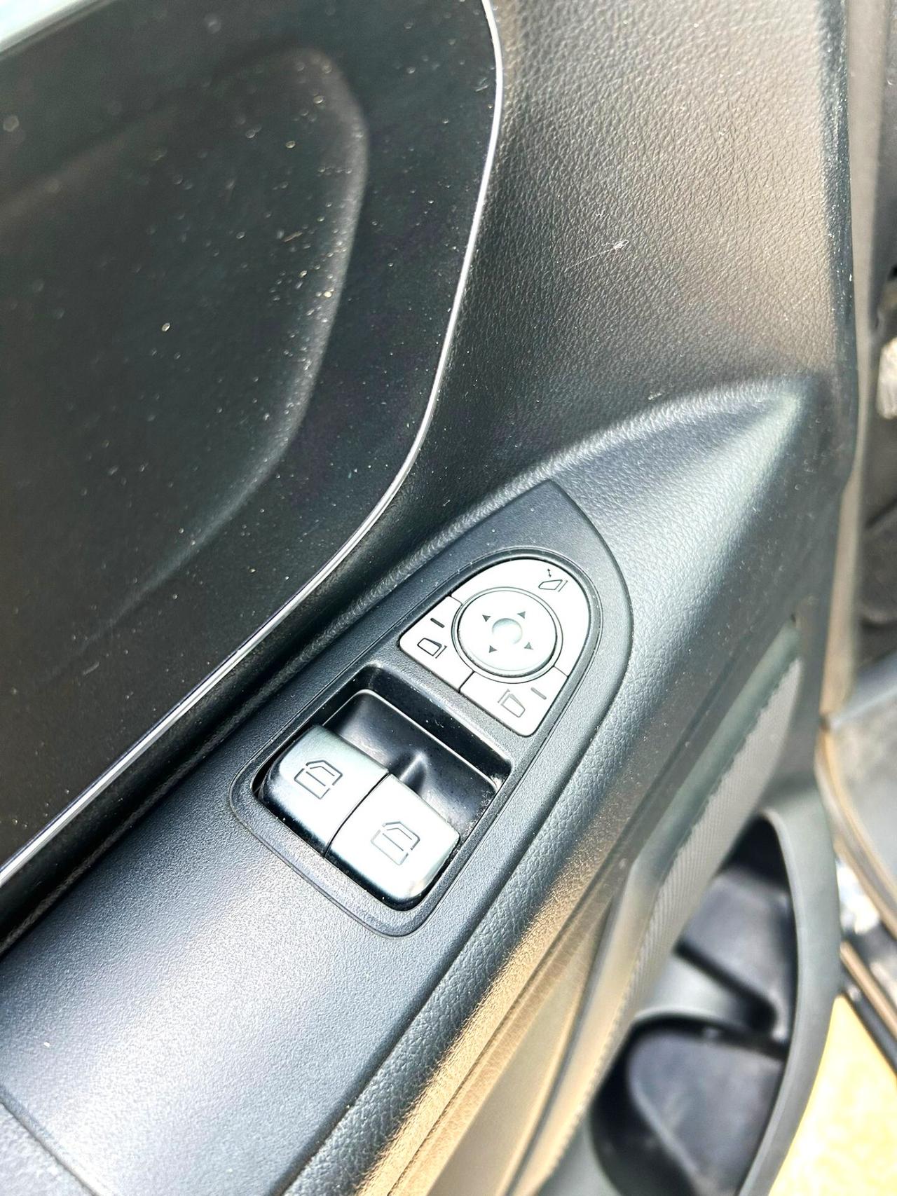 Mercedes Benz Vito Tourer 119 Select EL 9 posti