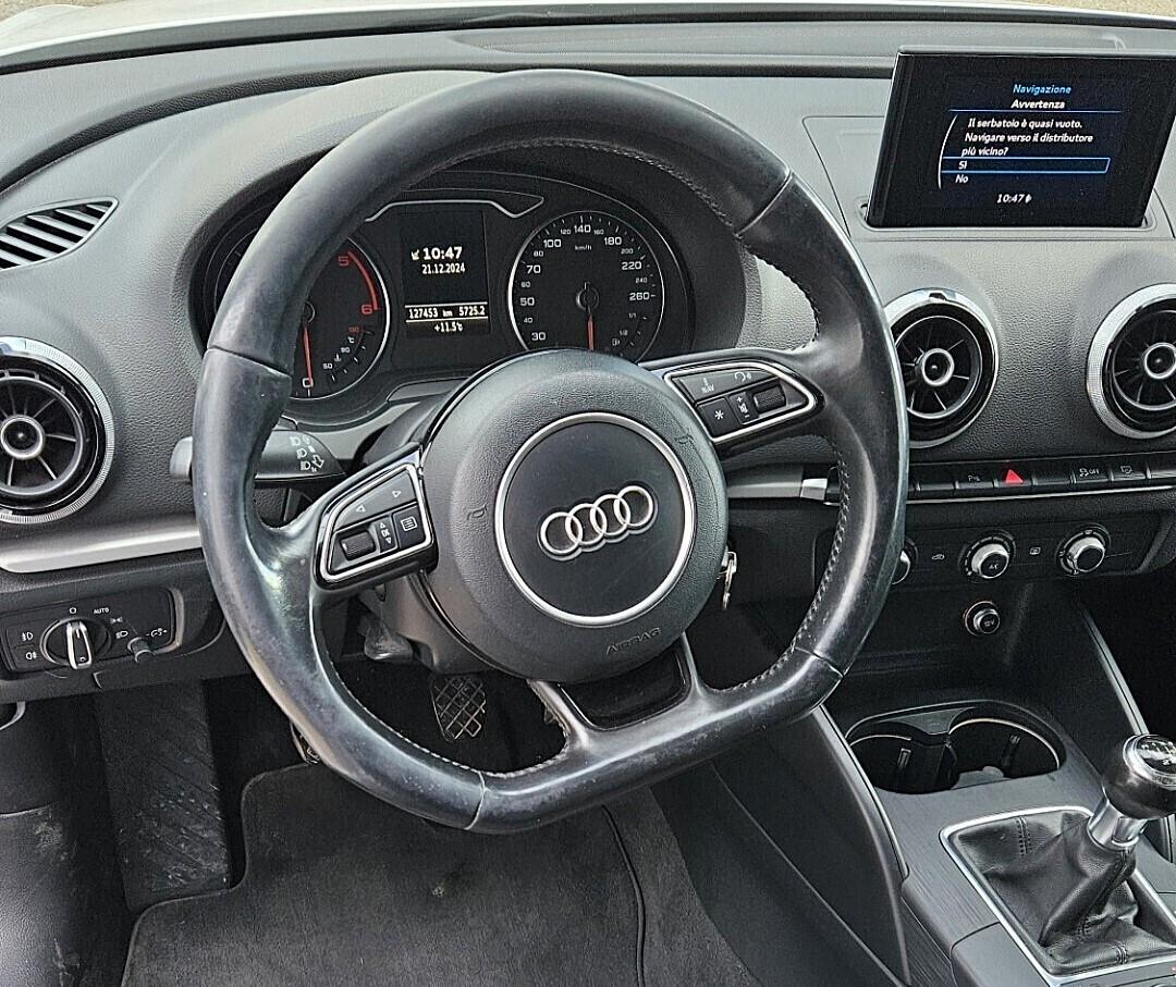 Audi A3 2.0 150CV S LINE - 2013