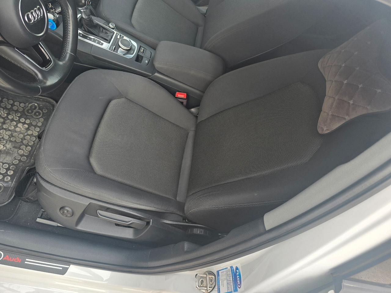 Audi A3 Sedan 1.6 TDI 116 CV S tronic Business