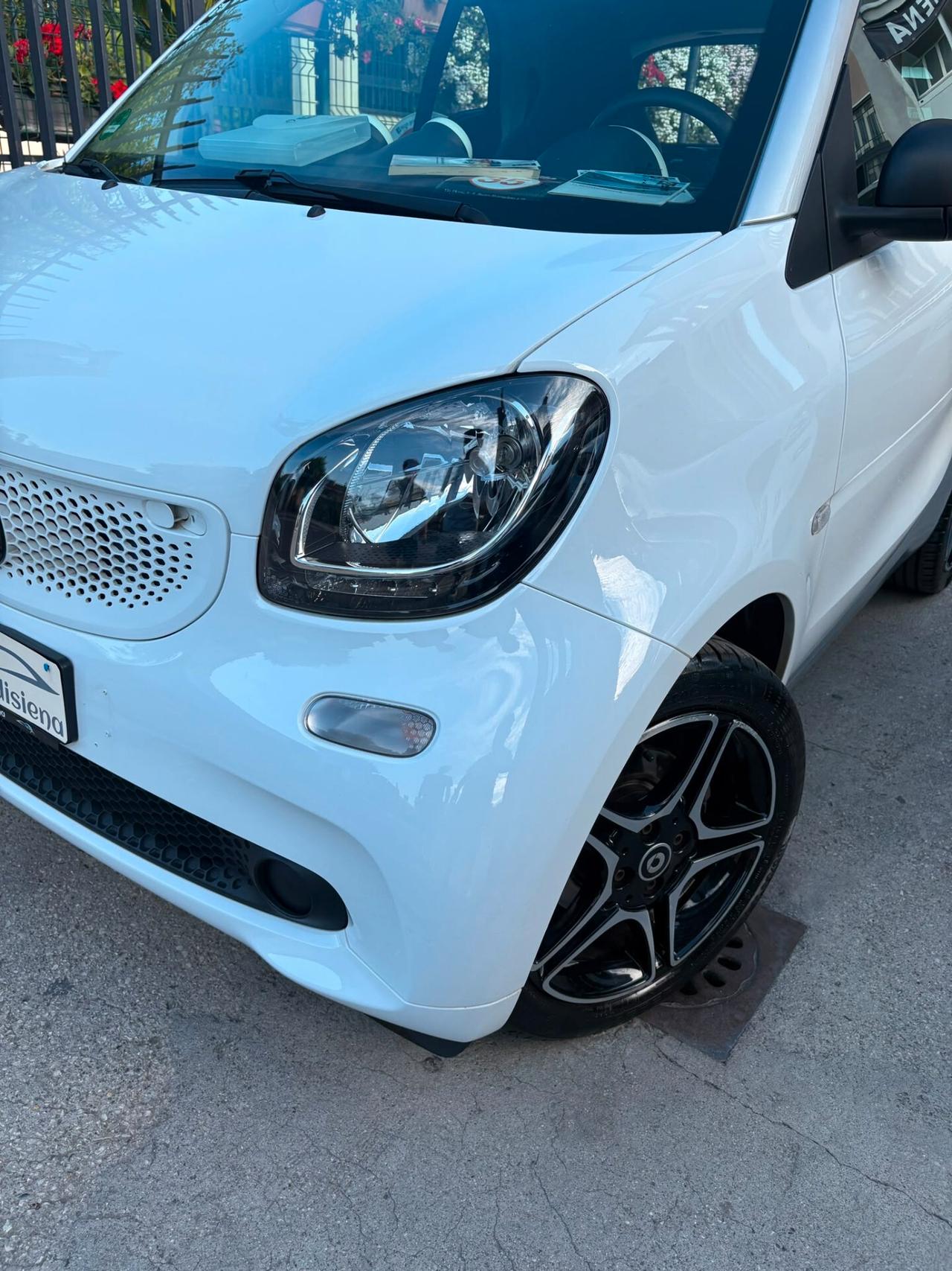 Smart ForTwo 70 1.0 twinamic Youngster