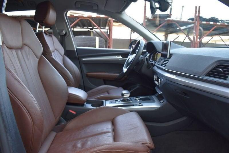 Audi Q5 40 TDI quattro S tronic Business Sport *COCKPIT, PELLE*