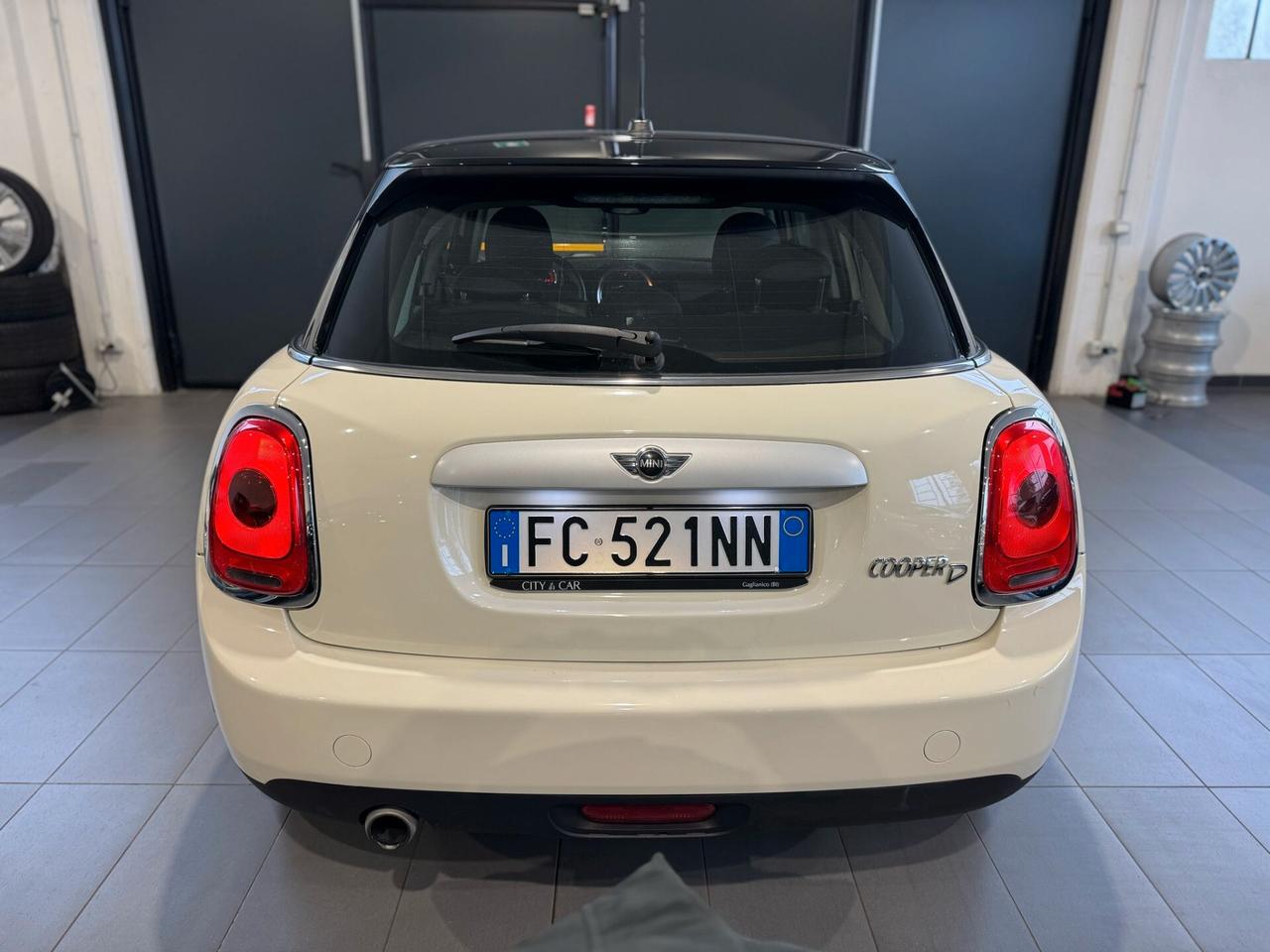 Mini Mini 1.5 One D Business XL 5 porte adatta per neopatentati