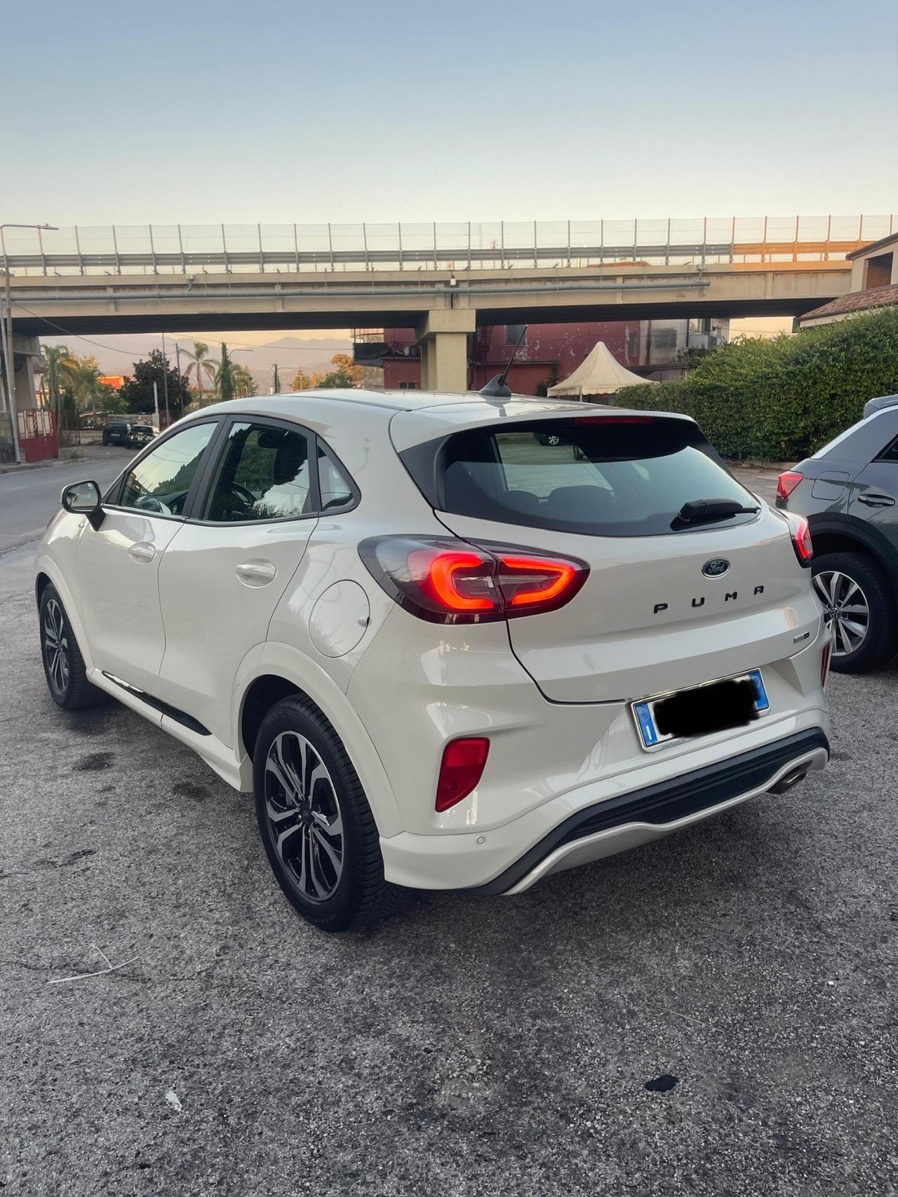 Ford Puma 1.0 EcoBoost Hybrid 125 CV S&S ST-Line