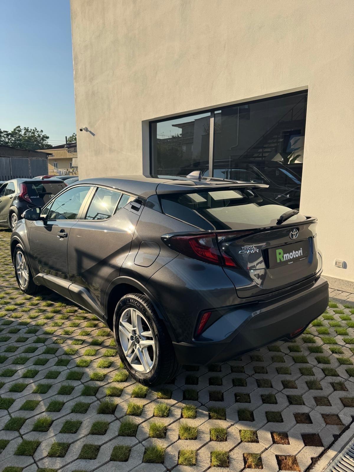Toyota C-HR 1.8 Hybrid E-CVT Active