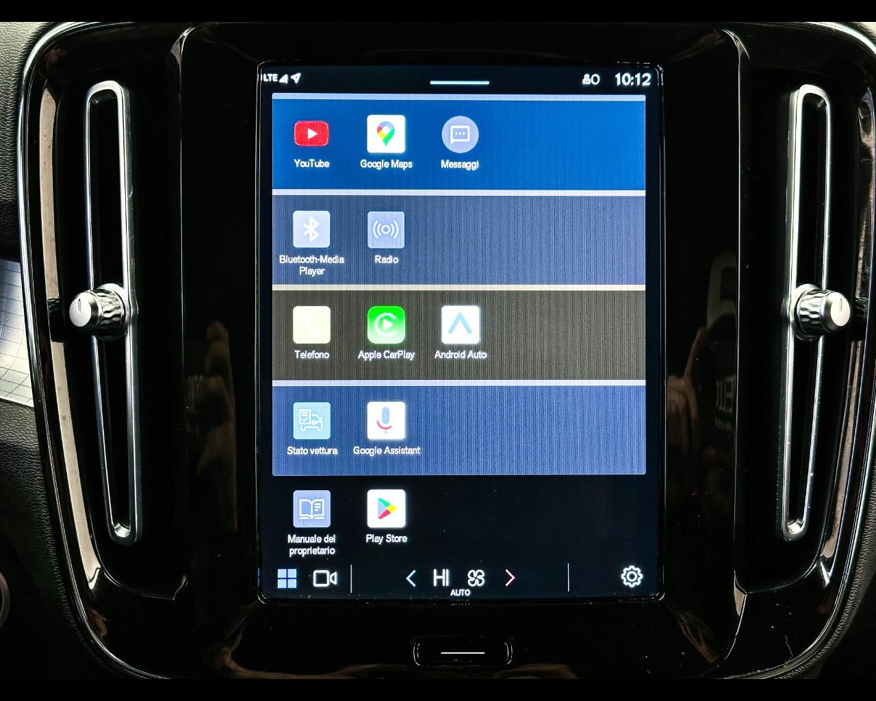 VOLVO XC40 (2017-->) - XC40 B3 automatico Core