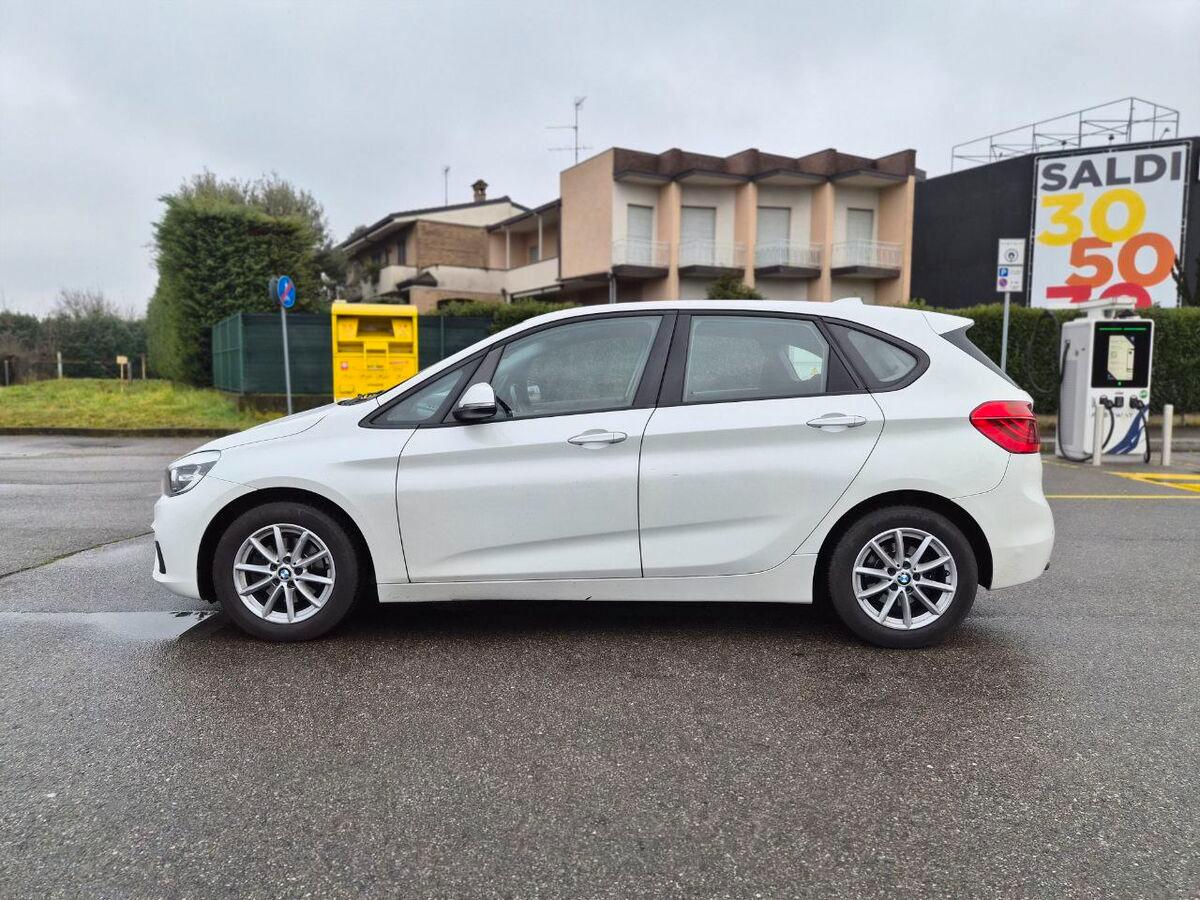 BMW Serie 2 216d