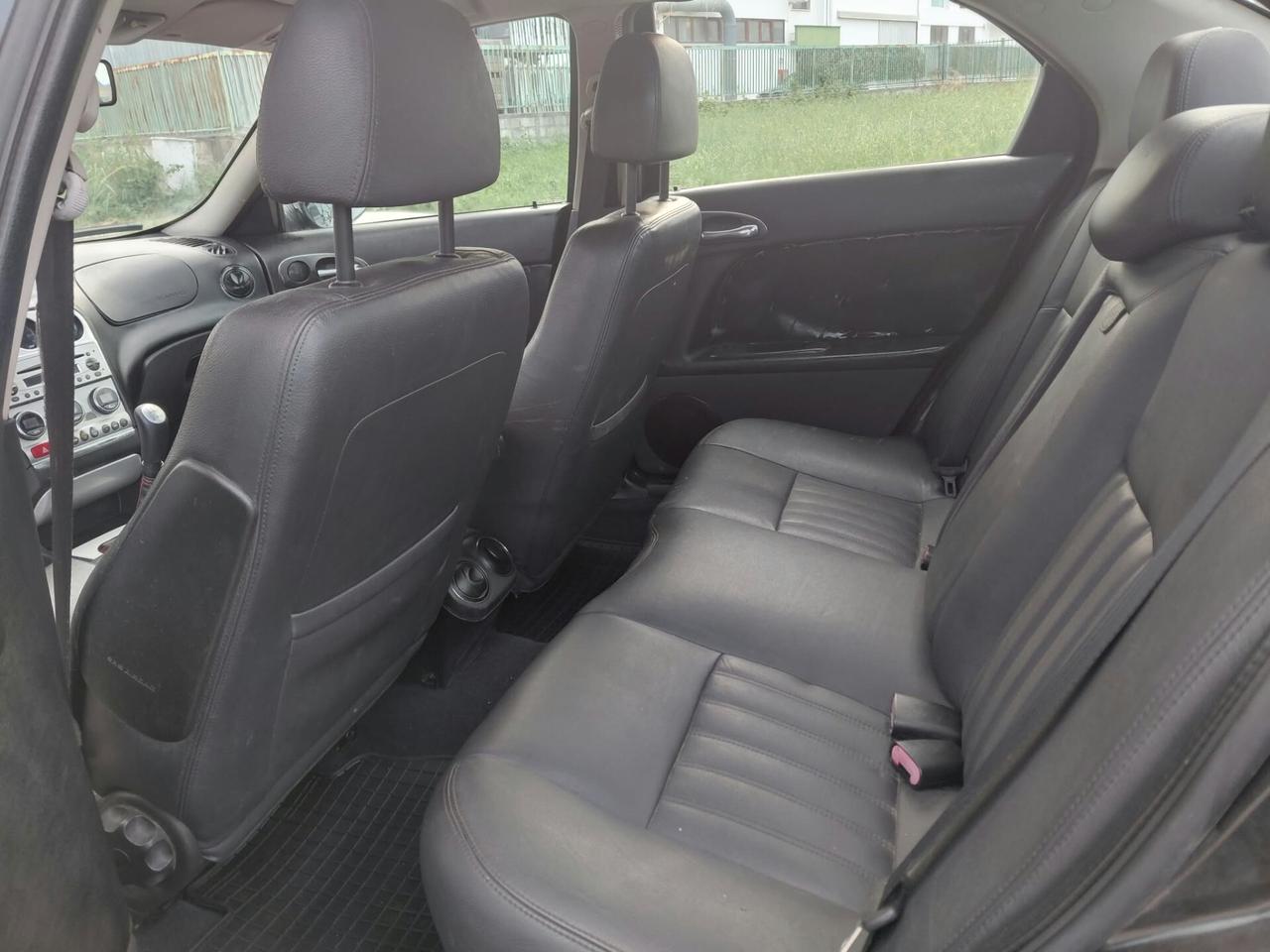 Alfa Romeo 156 1.9 JTD Exclusive