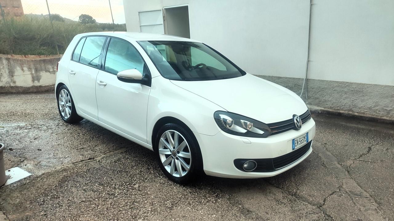 Volkswagen Golf 1.6 TDI DPF 5p. Highline
