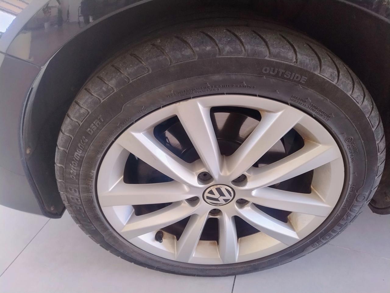 Volkswagen Passat Var. 2.0 TDI Highline BlueM.Tech.