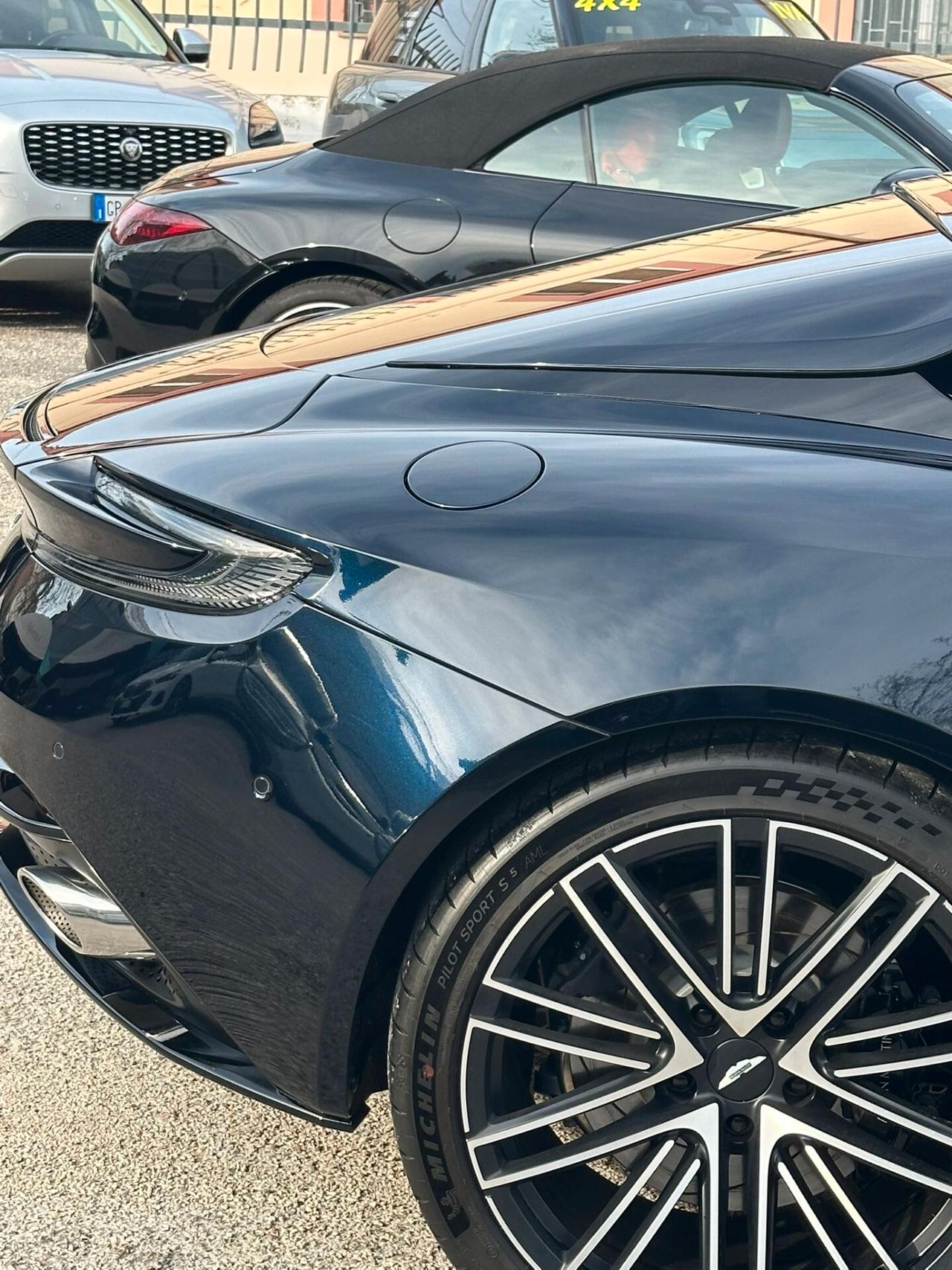 ASTON MARTIN DB12 V8 COUPE 680CV - IVA - GARANZIA ESTESA 2028