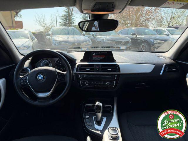 BMW 118 i 5p. Sport Automatica Led Navi