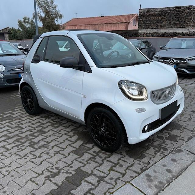 Smart ForTwo 70 1.0 twinamic cabrio Prime