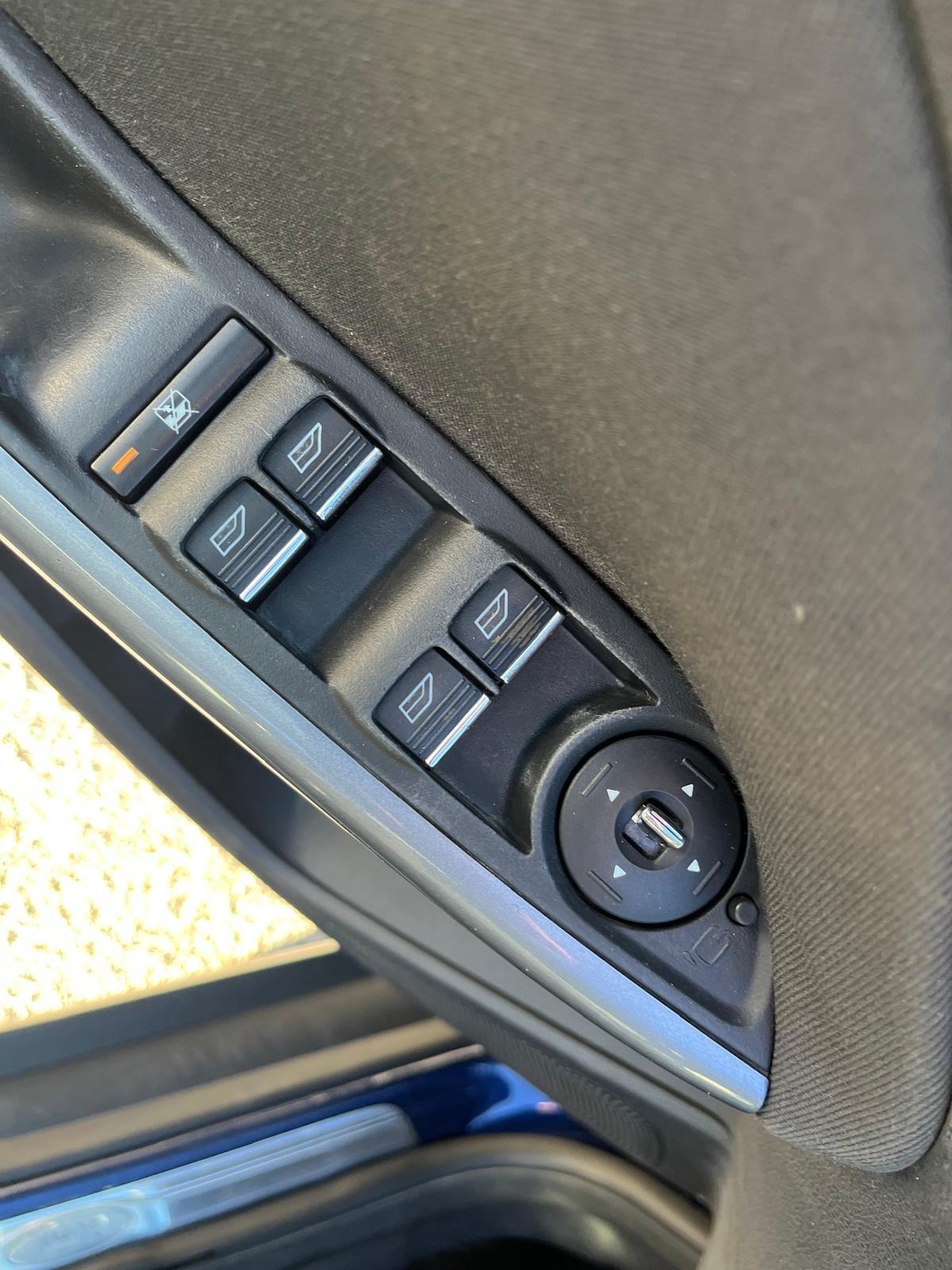 Ford focus s.w-1.6 tdci-full-2012