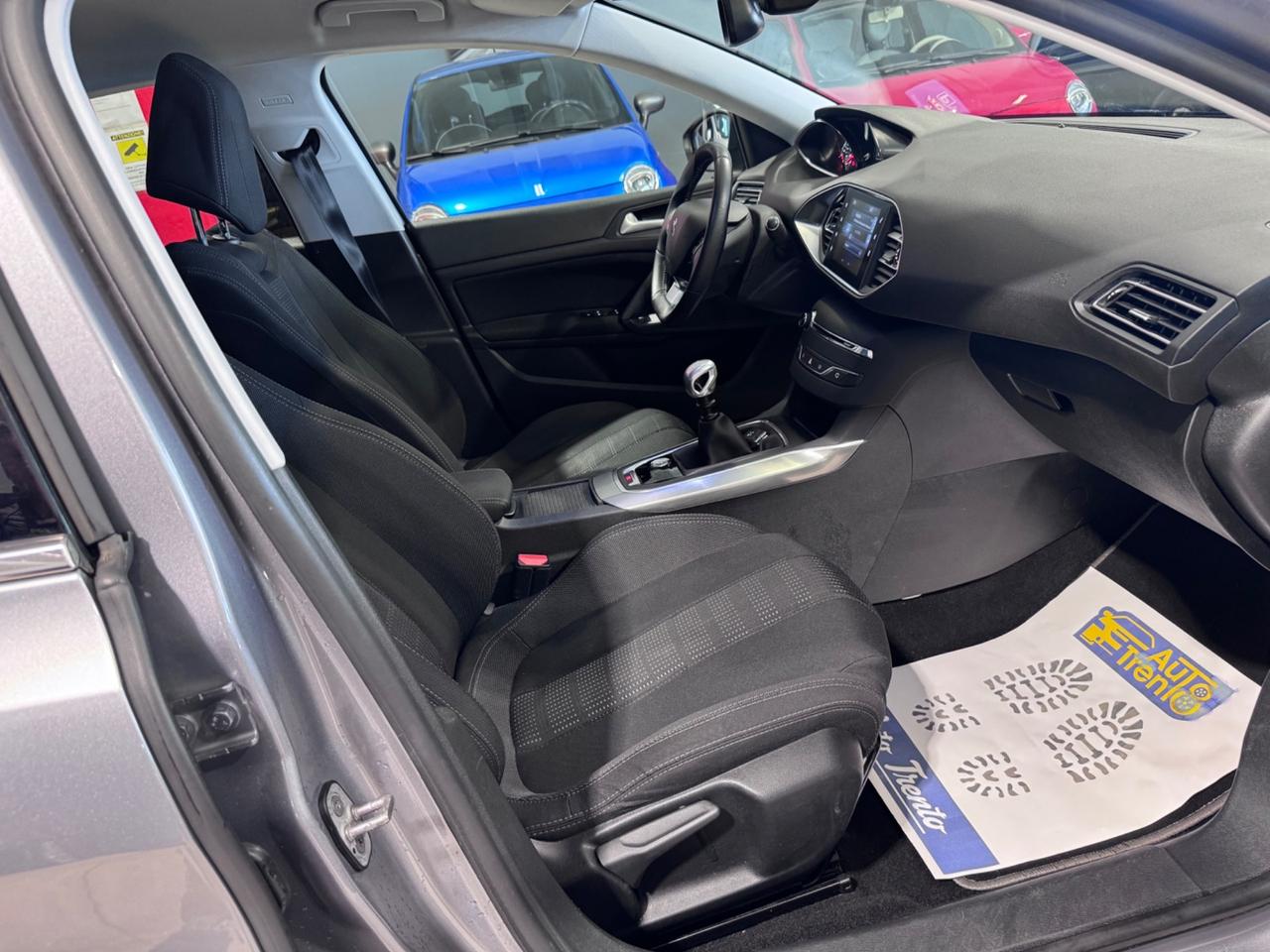 Peugeot 308 BlueHDi 120 S&S EAT6 GT Line 129000 KM
