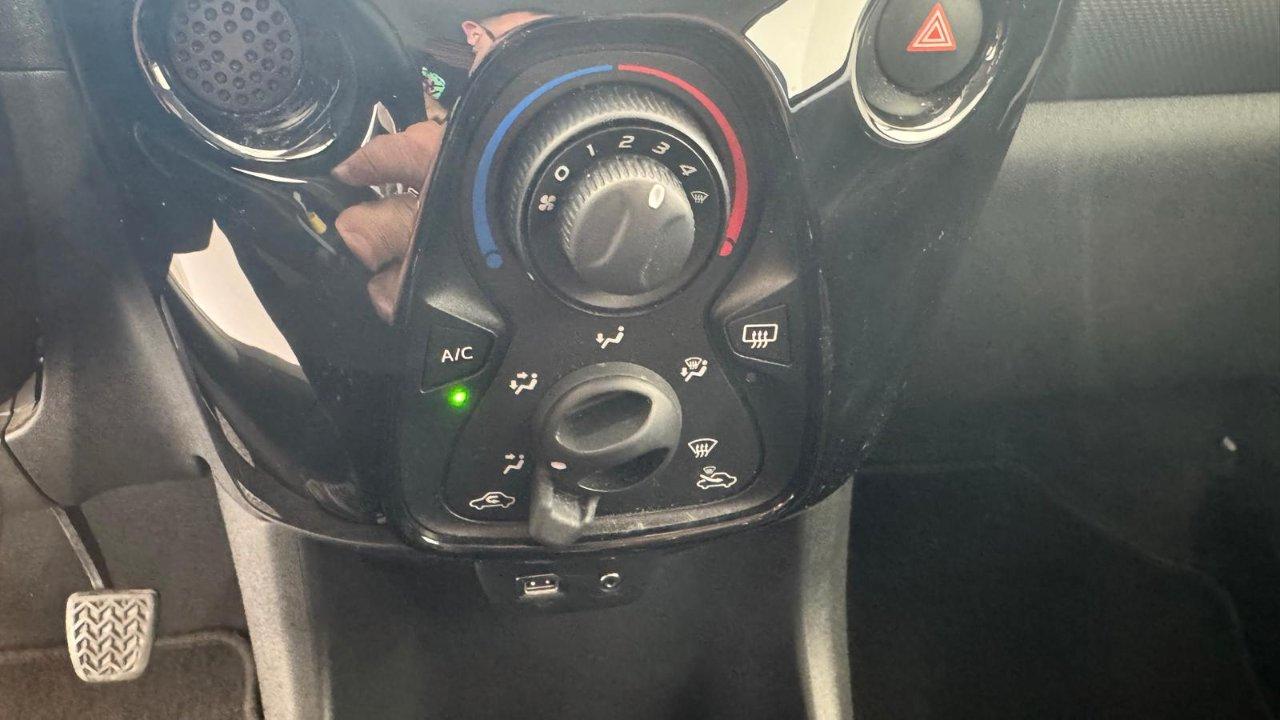Peugeot 108 1.0 Vti Allure