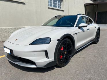 Porsche Taycan 4S Cross Turismo Ultimo Modello