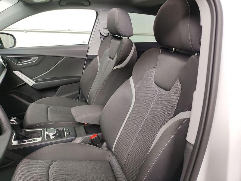 Audi Q2 Q2 30 TDI S tronic Tetto apribile tua da 299,00 al mese
