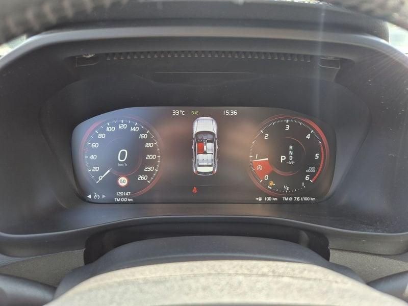 Volvo XC40 2.0 d3 Momentum Core auto my21