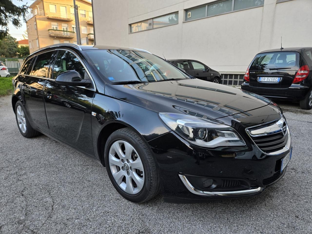 Opel Insignia 1.6 CDTI 136CV Start&Stop Sports Tou