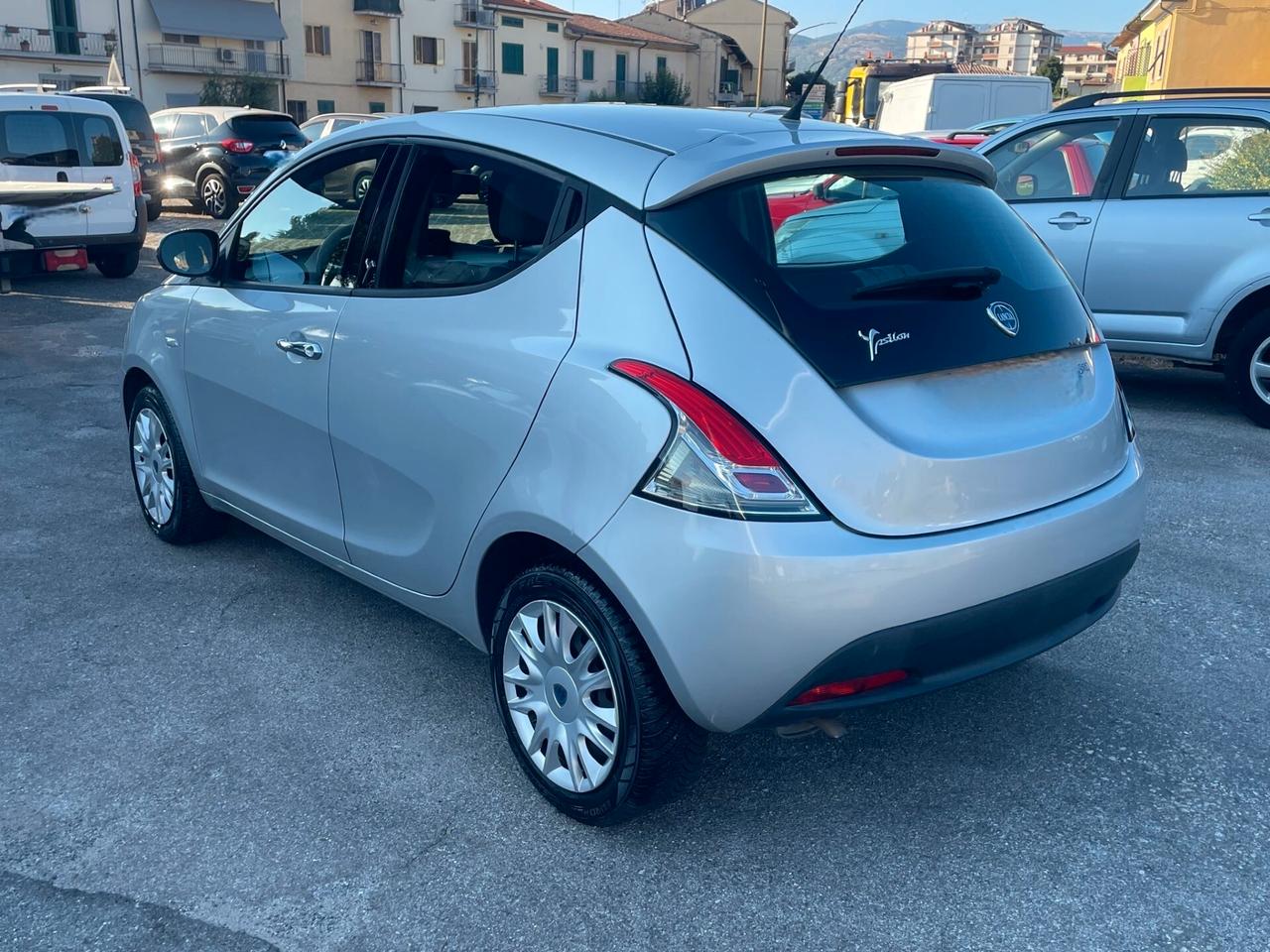 Lancia Ypsilon 1.2 69 CV 5 porte S&S Silver GARANTITA