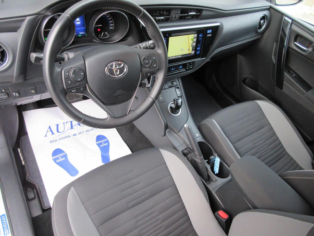 Toyota Auris 5 Porte Auris 1.8h Active cvt