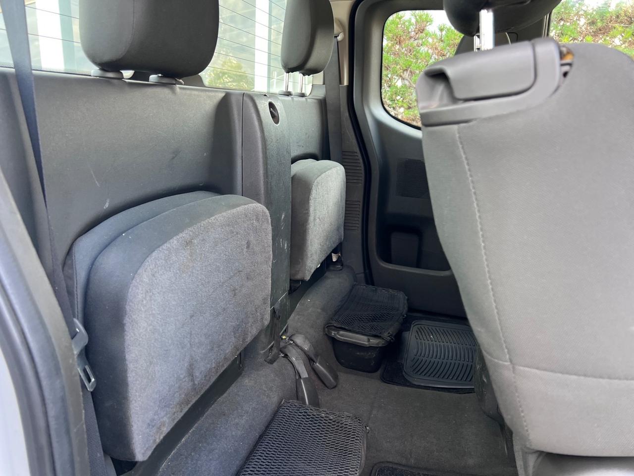 Nissan Navara 2.5 dCi 2 porte King Cab WoRK Restyling