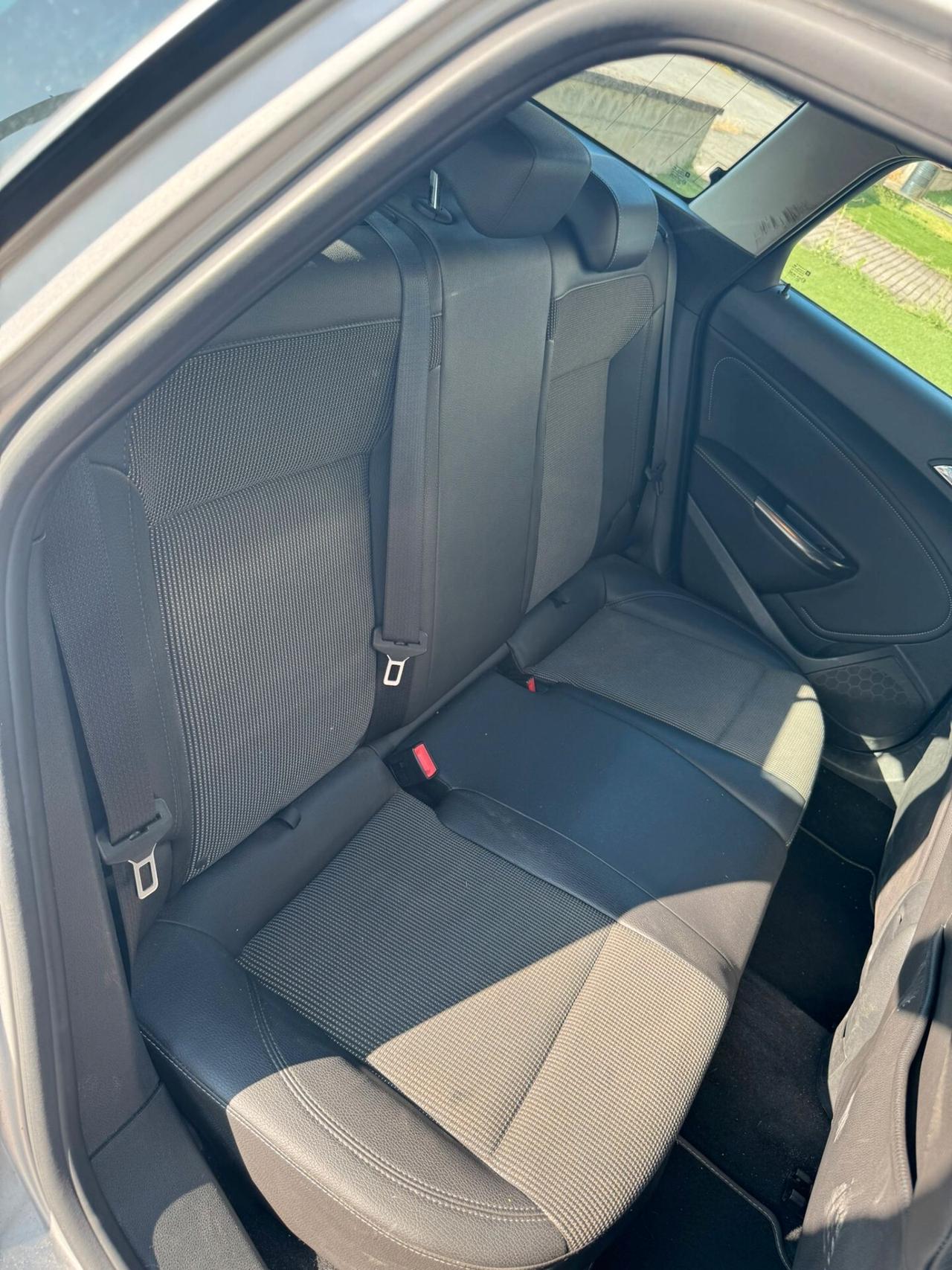 Opel Astra 1.7 CDTI 125CV Sports Tourer Cosmo