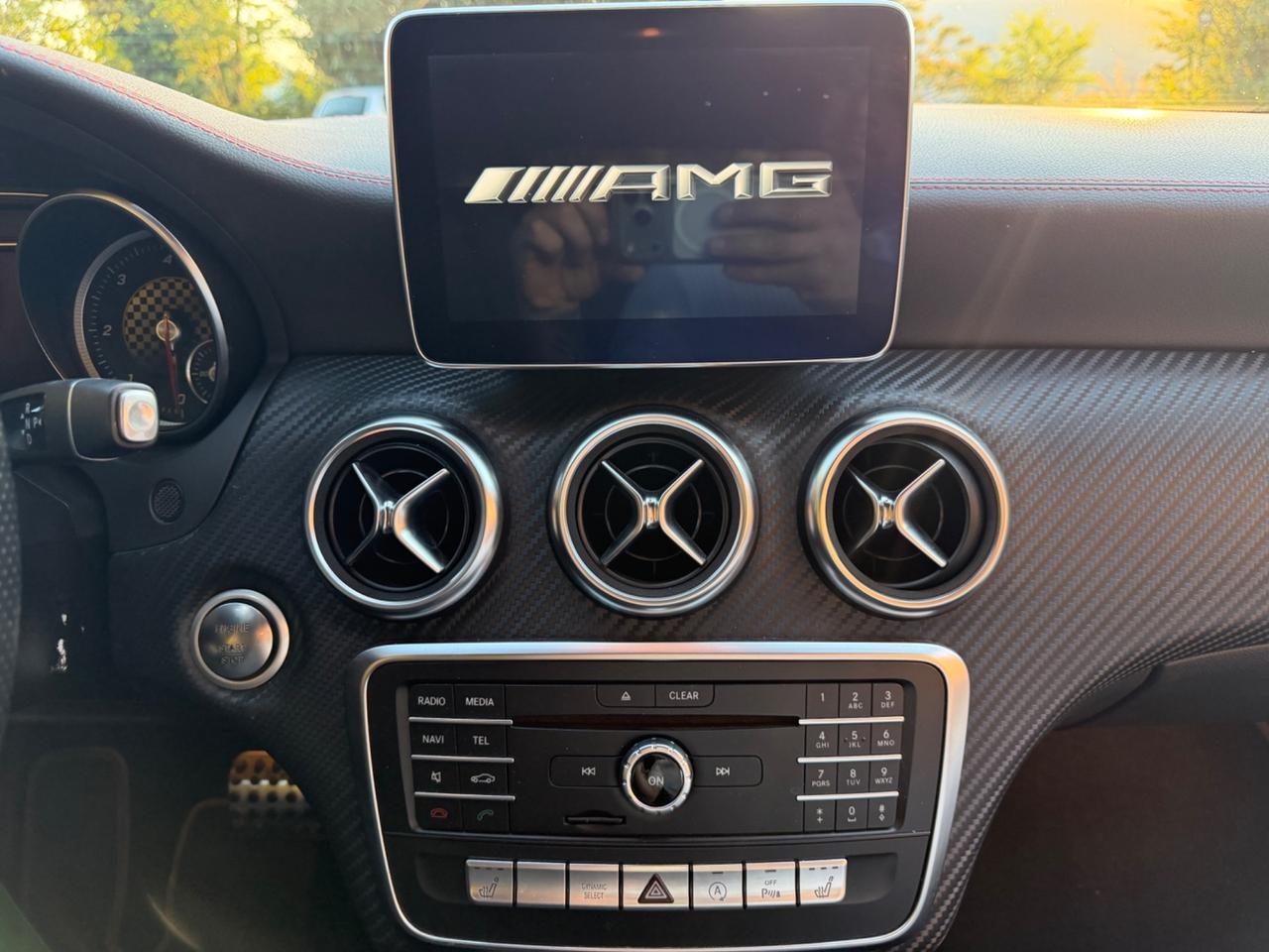 Mercedes-benz A 200 d Premium. AMG