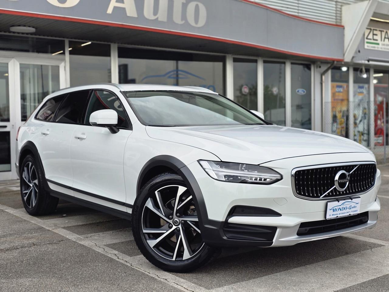 Volvo V90 CC D4 AWD 190cv Geartronic Pro Ocean Race