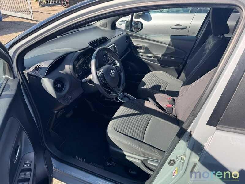 Toyota Yaris 1.5 hybrid Trend White Edition