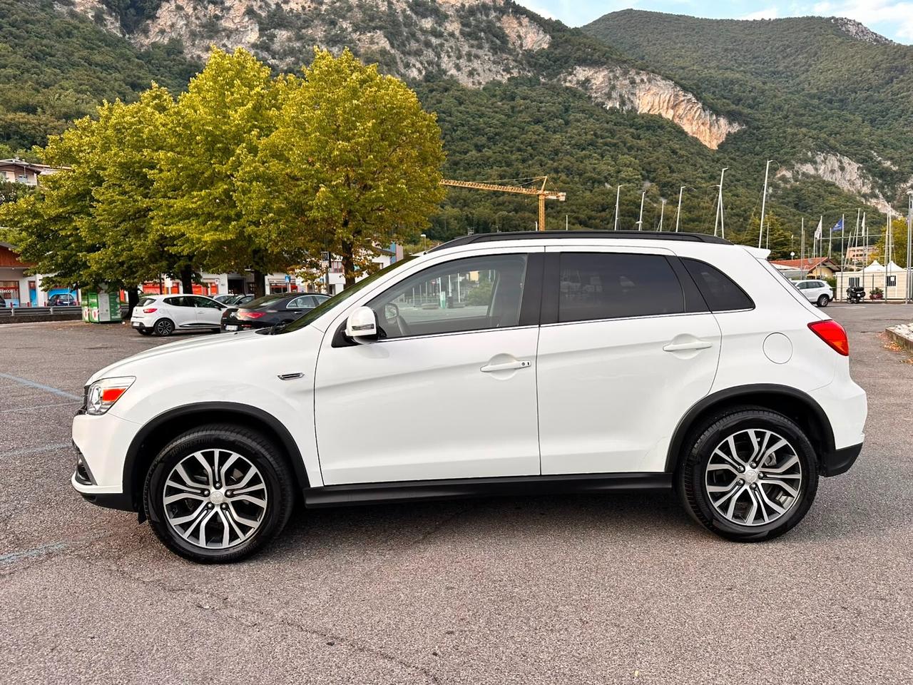 Mitsubishi ASX 2.2 DI-D 150 CV aut. 4WD Intense Navi