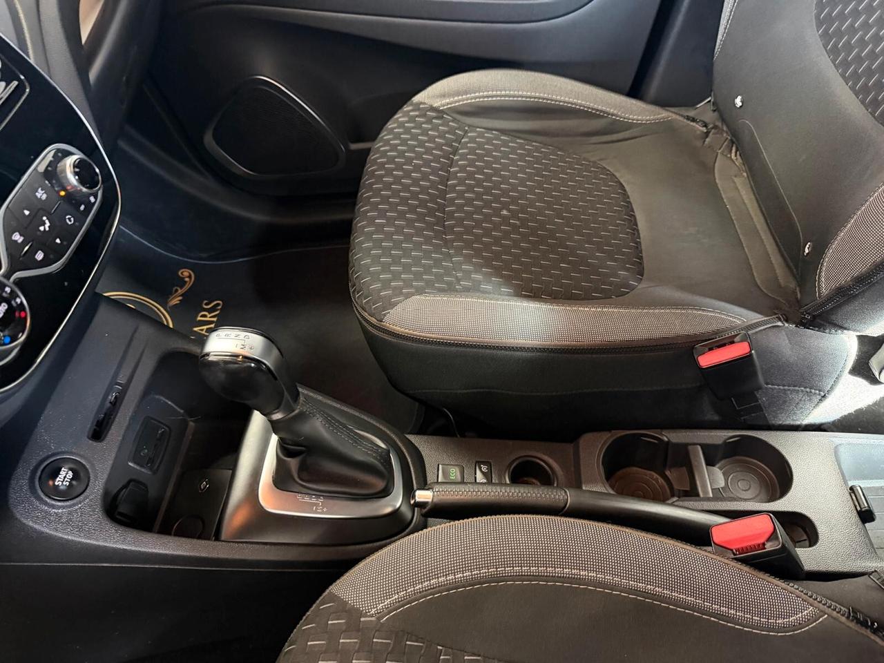 Renault Captur dCi 8V 90 CV EDC Initiale Paris