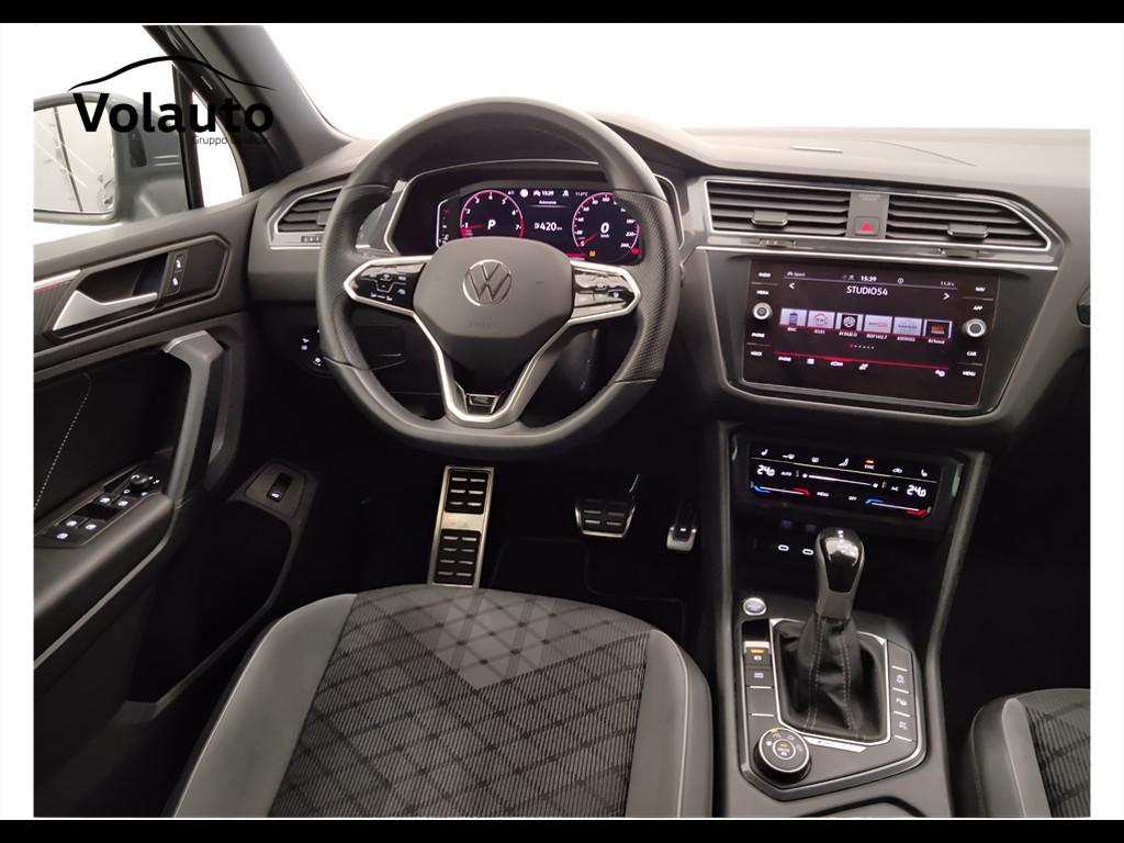 VOLKSWAGEN Tiguan II 2021 - Tiguan 2.0 tsi R-Line 4motion 190cv dsg