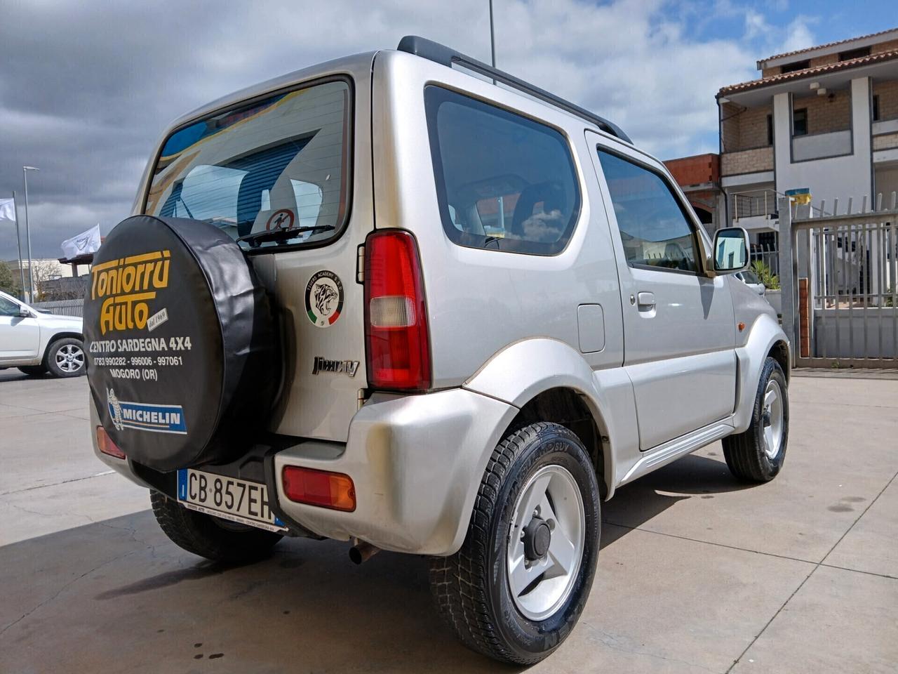 SUZUKI Jimny 4x4 JLX 1.300 16v 80cv