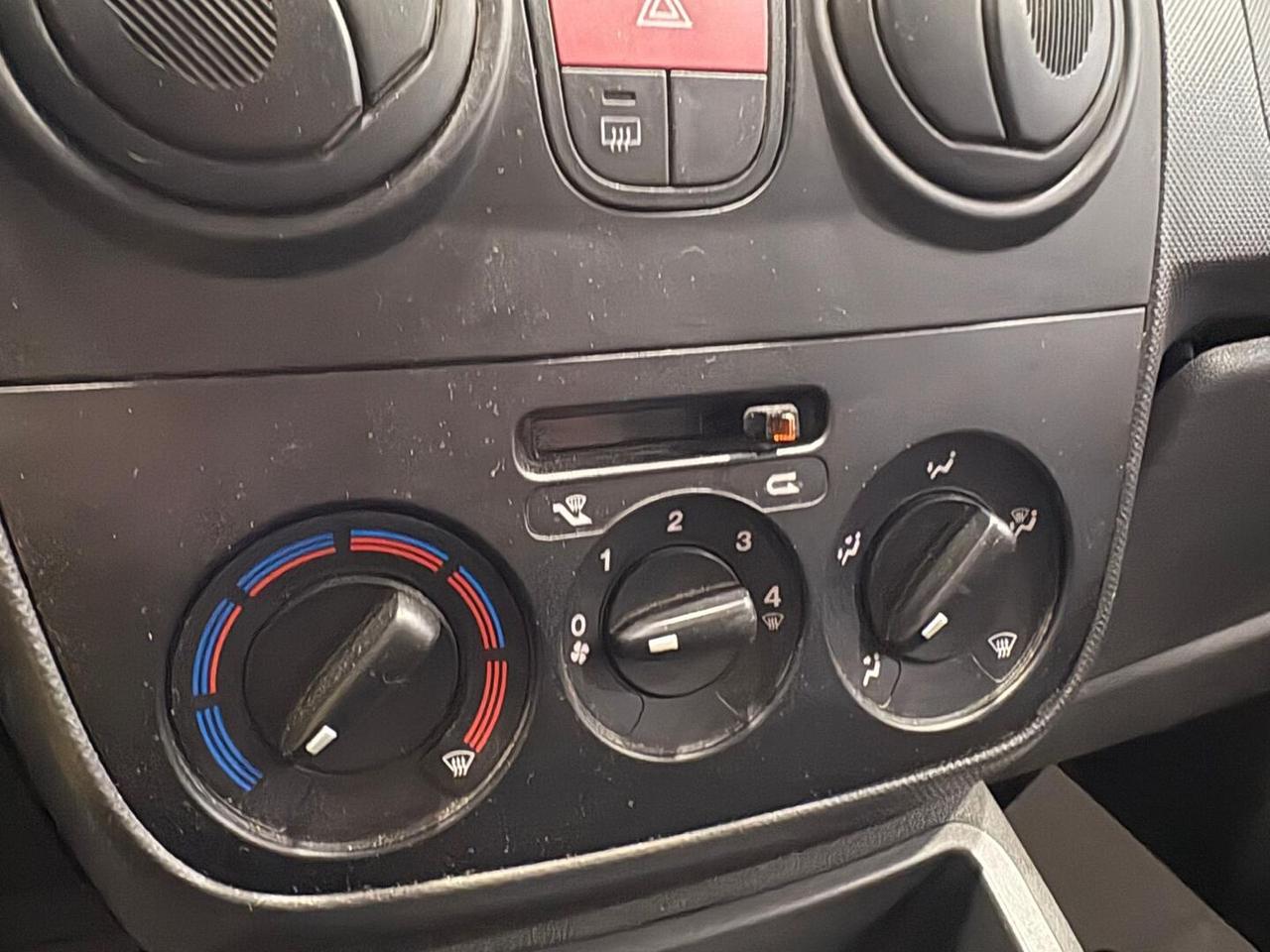 Fiat Qubo 1.4 8v Active 73cv