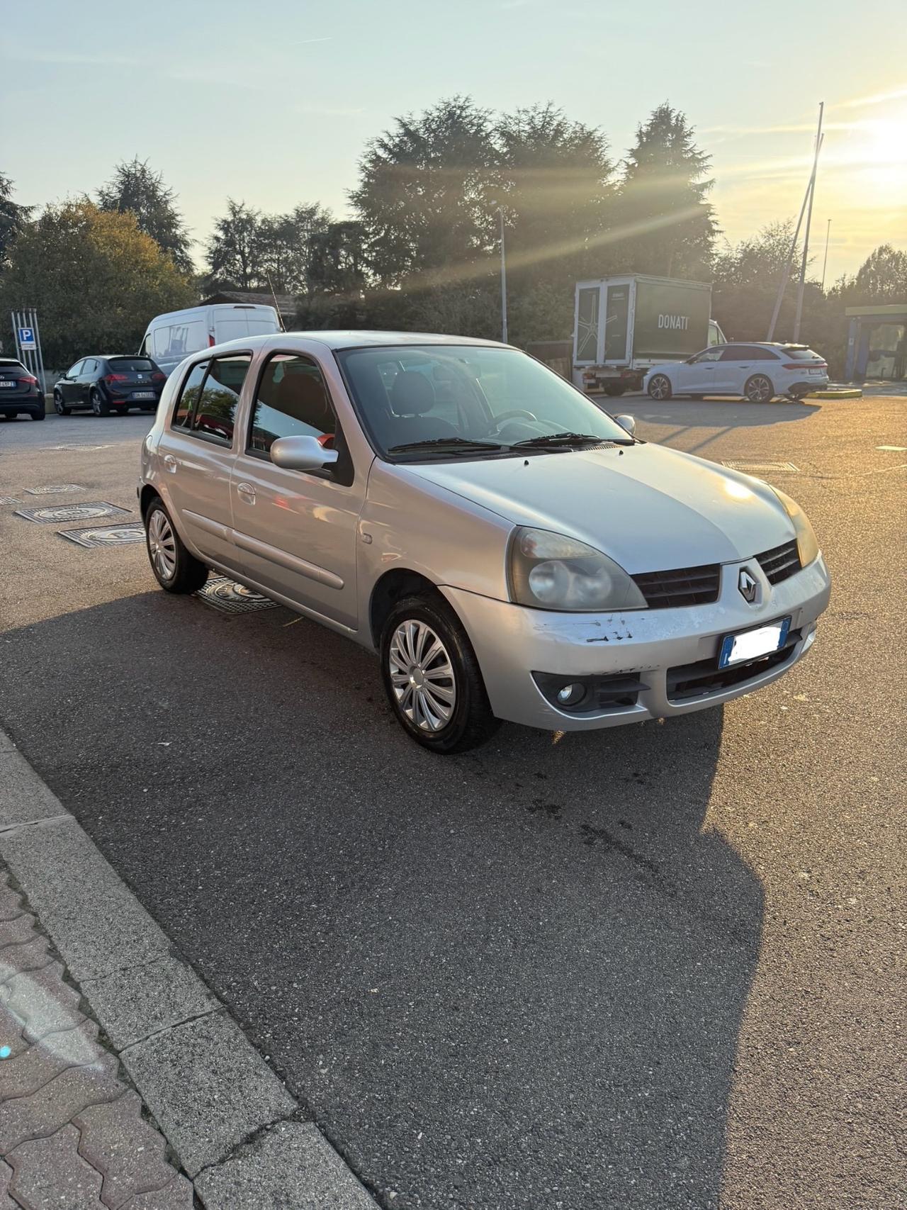 Renault Clio 1.2 16V 5 porte