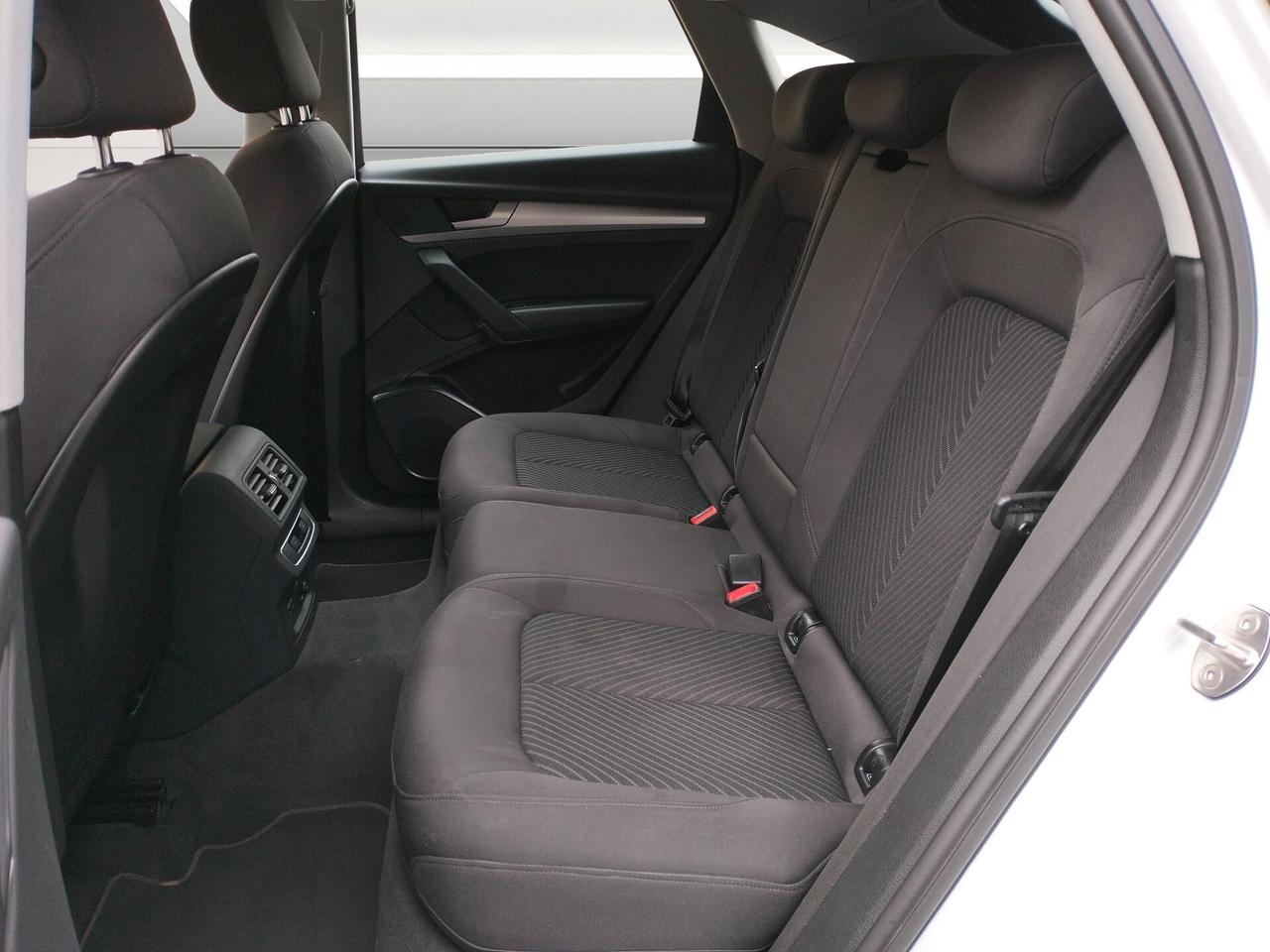 Audi Q5 Sportback 40 2.0 tdi mhev 12V Business quattro s-tronic