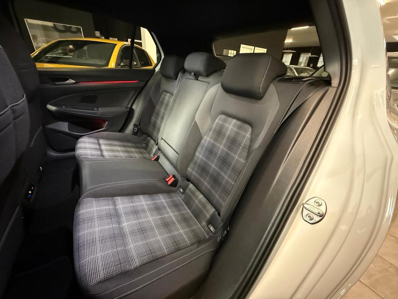 Volkswagen Golf 2.0 TDI GTD DSG