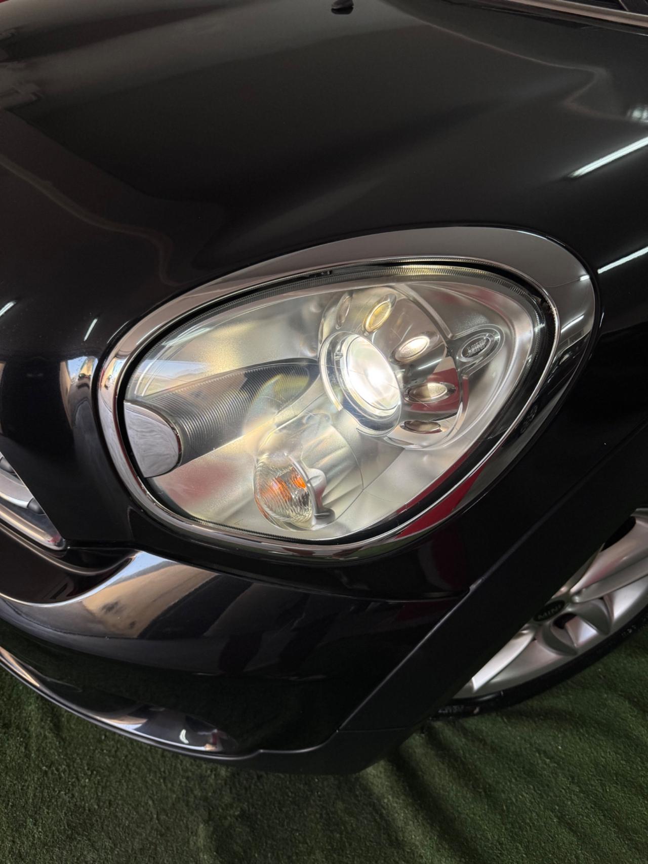 Mini Cooper D Countryman ALL 4 cambio automatico 130000 Chilometri