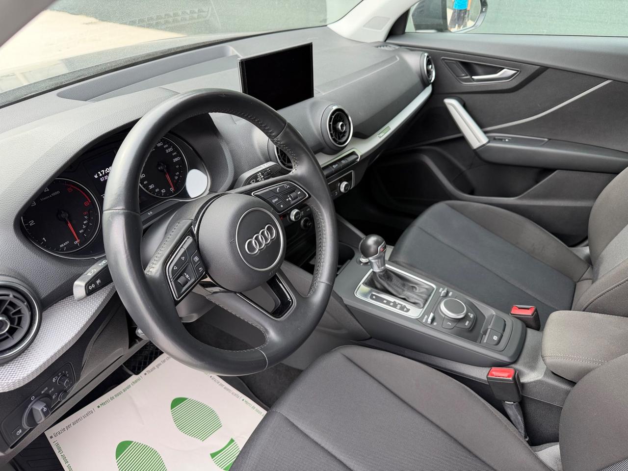 Audi Q2 30 TDI S tronic Identity Black