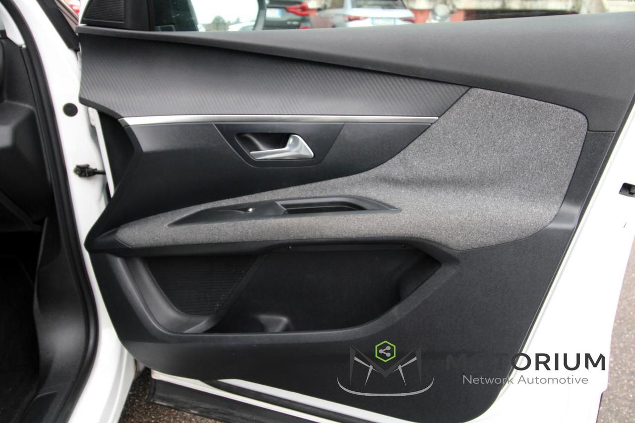 Peugeot 3008 3008 1.6 bluehdi Active s&s 120cv eat6